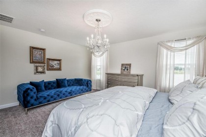 Six-Bedroom Villa 4795 - image 6
