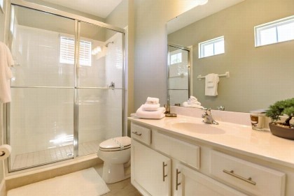 Five-Bedroom Villa 7786 - image 6