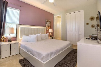Five-Bedroom Villa 7786 - image 7