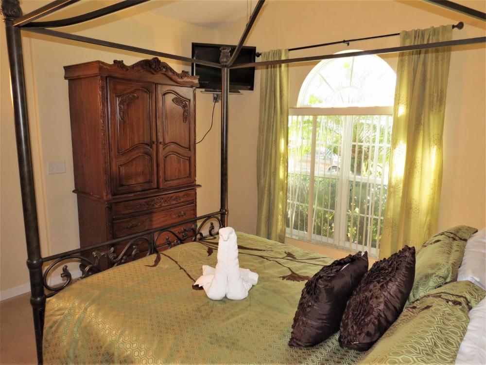 3 Bedroom Kissimmee Area Home - image 6
