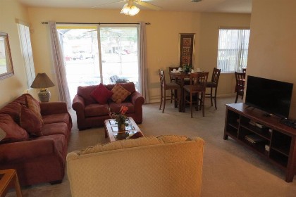 Kissimmee Area 4 Bedroom - image 3