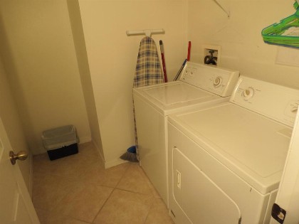 Kissimmee Area 4 Bedroom - image 8