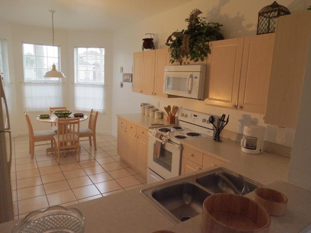 4 Bedroom Formosa Area Home - image 6