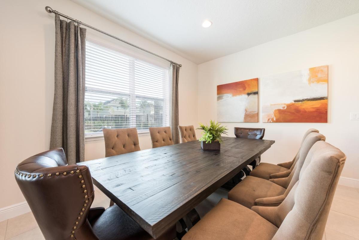 Outstanding Home with Water Park Access near Disney - 7731F - main image