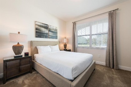 Outstanding Home with Water Park Access near Disney - 7731F - image 3