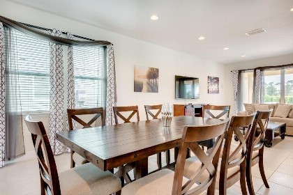 Spacious Home with Water Park Access near Disney - 7501M - image 3