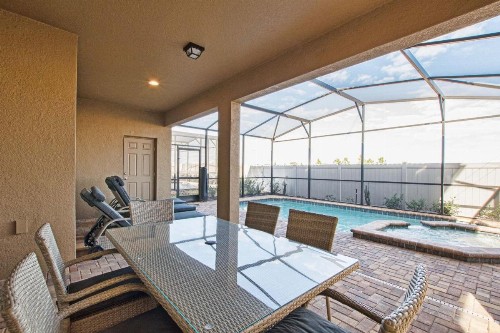 Windsor at Westside-7 Bedrooms House w/pool-3712WW - image 25