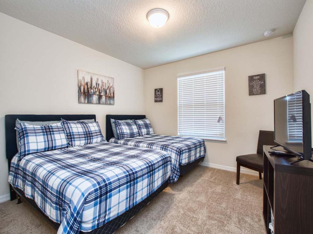 Windsor at Westside-6 Bedrooms House w/pool-3721WW - image 3