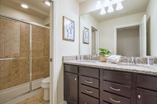 Windsor at Westside-6 Bedrooms House w/pool-3720WW - image 12