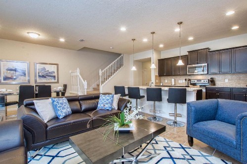 Windsor-5 Bed Townhouse w/splashpool-3811WW - image 11