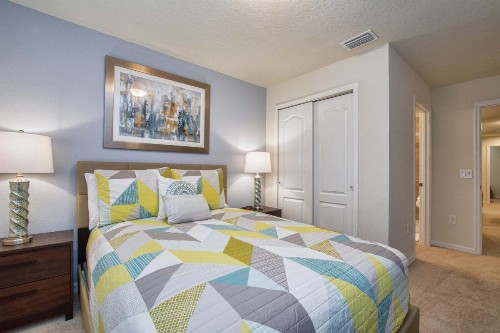 Windsor-5 Bed Townhouse w/splashpool-3811WW - image 21