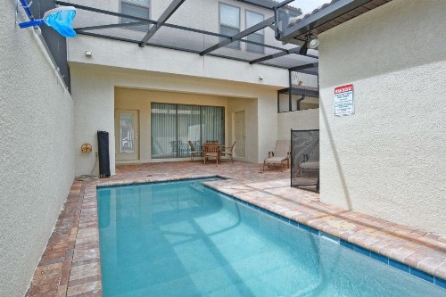 Windsor-5 Bed Townhouse w/splashpool-3811WW - image 28