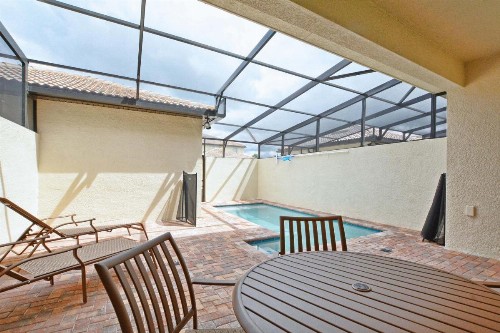 Windsor-5 Bed Townhouse w/splashpool-3811WW - image 29