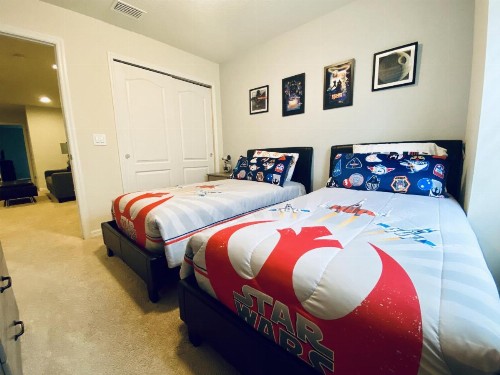 Windsor-5 Bed Townhouse w/splashpool-3811WW - image 37