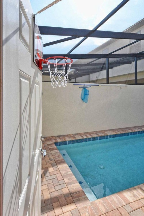 Windsor-5 Bed Townhouse w/splashpool-3811WW - image 40