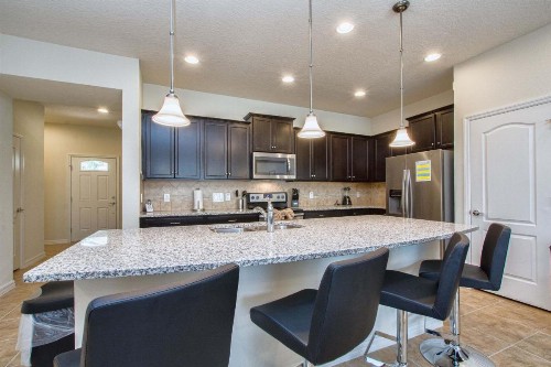 Windsor-5 Bed Townhouse w/splashpool-3811WW - image 9