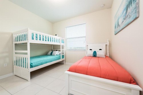 Beautiful 3 bedroom condo - Storey Lake - image 6