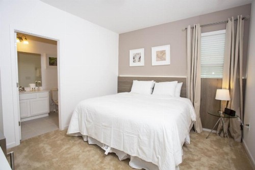 Luxury 15 bedroom suites home for 30 guests - image 11
