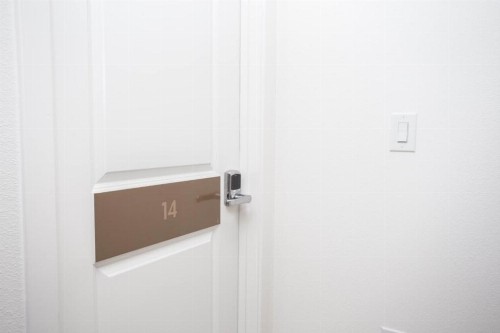 Luxury 15 bedroom suites home for 30 guests - image 8