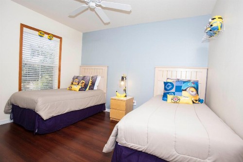 Four Bedroom w/ Pool Close to Disney 8570 - image 8