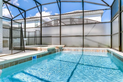 Storey Lake - 5 Bedroom Pool Home- 1667ST - image 1