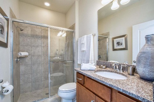 Windsor at Westside-8 Bedrooms House w/pool-3711WW - image 7