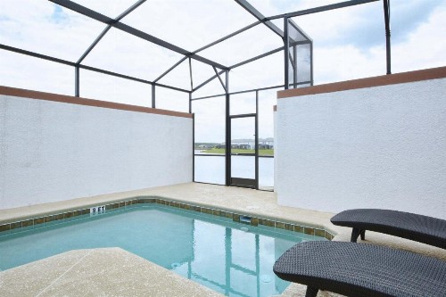 Storey Lake-5 Bedroom Townhome w/Splashpool-1630ST - image 8