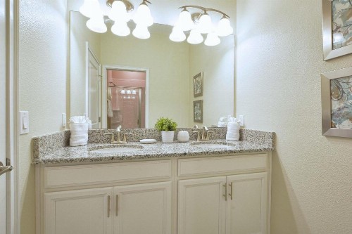 Storey Lake-5 Bedroom Townhouse w/Splashpool-1617ST - image 11