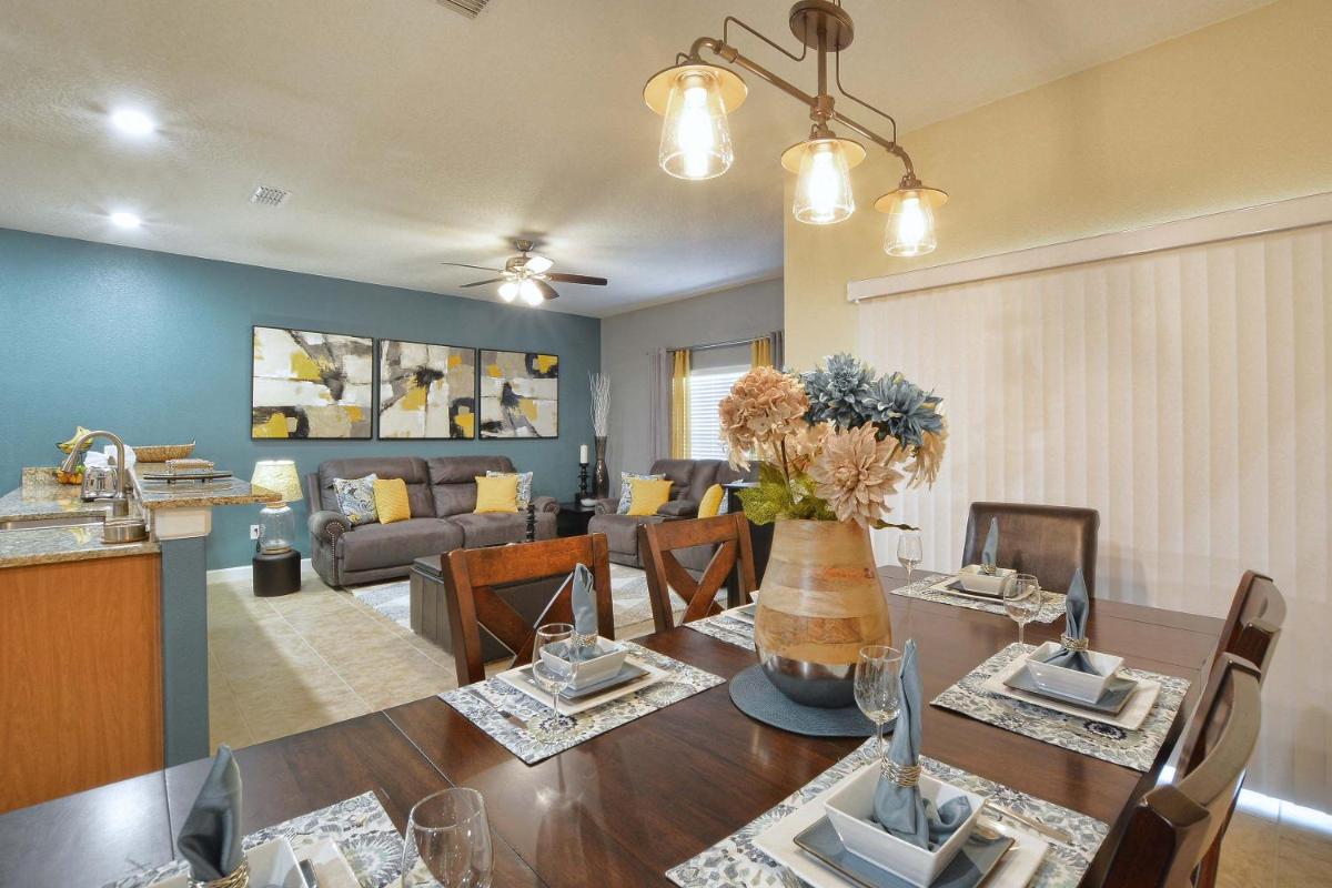 Paradise Palms-4 Bed Townhouse w/splashpool-3622PP - image 2