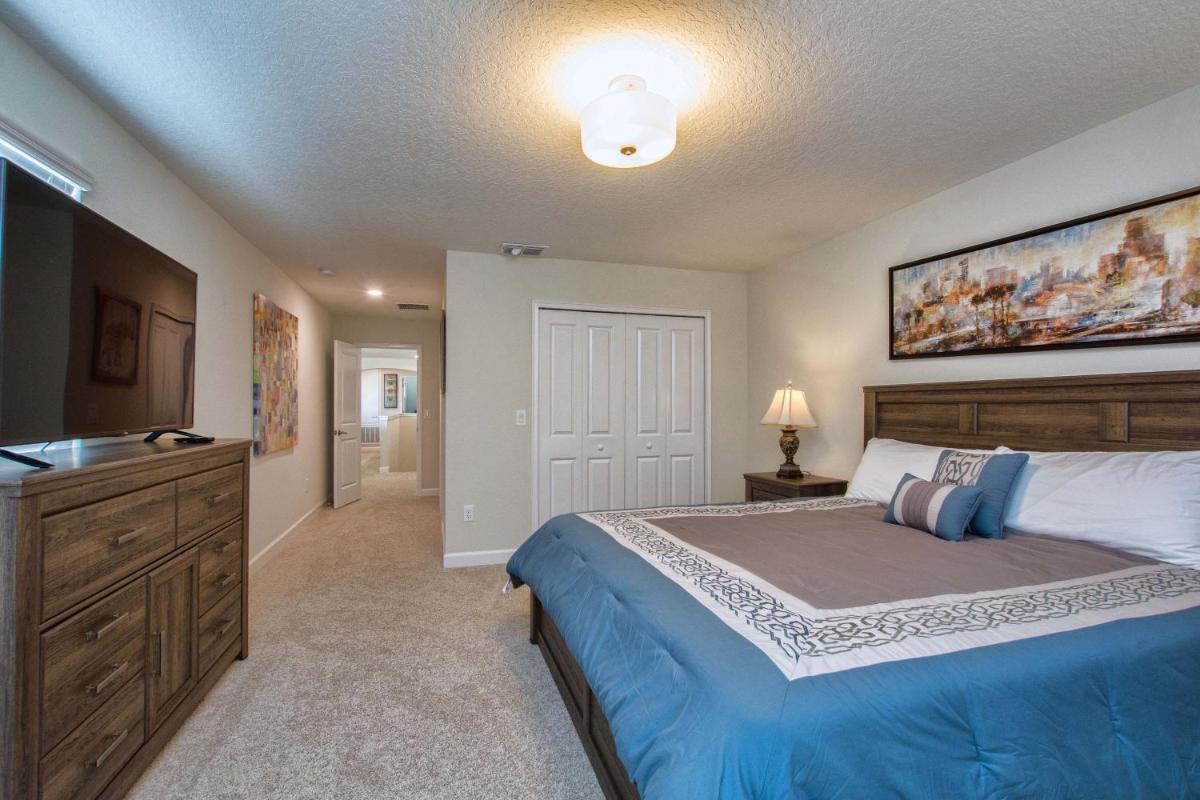 Storey Lake- 5 Bedroom Pool Home- 1661ST - image 4
