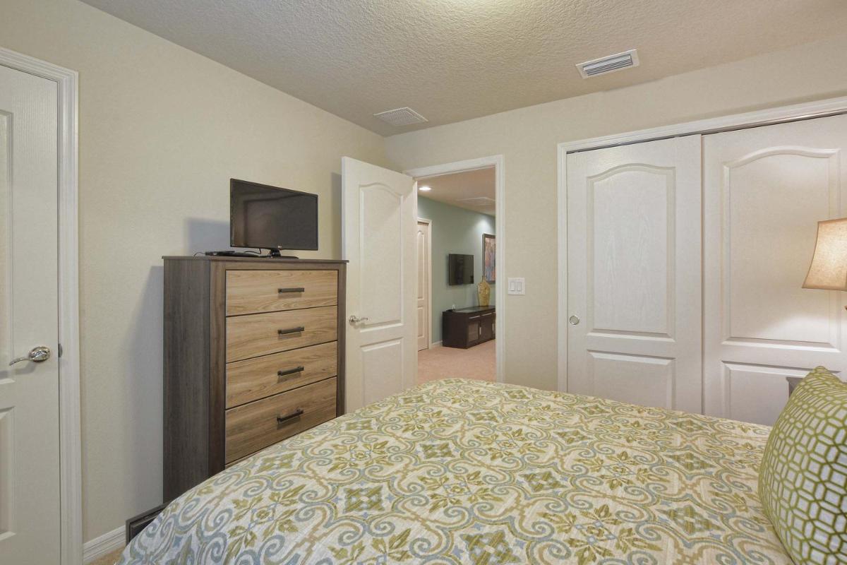 Windsor-5 Bed Townhouse w/splashpool-3800WW - image 6