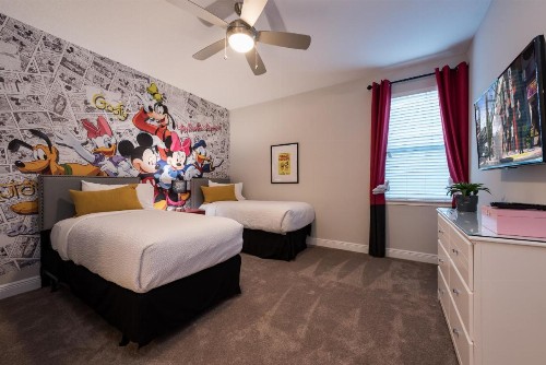 Exquisite Home with Theater & Themed Rooms near Disney - 7664F - image 1
