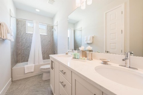 Chic Home with Private Pool near Disney World - 7706F - image 1