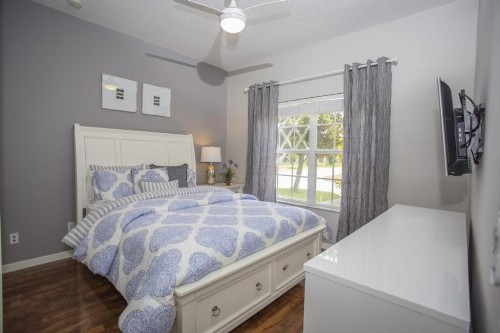 Brand new 5 bed villa - Paradise Palms - image 7