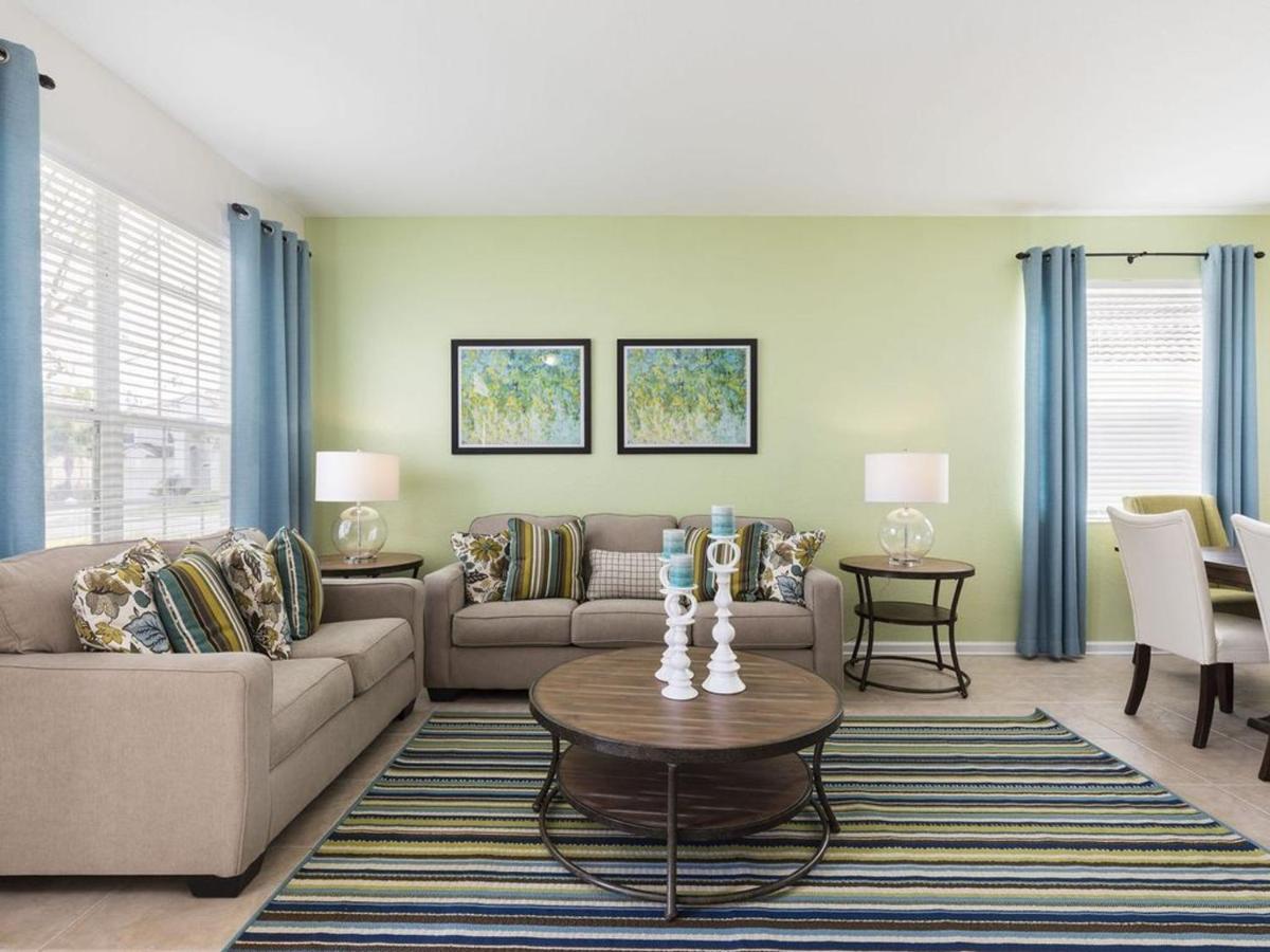 Windsor Hills 6 Bedrooms Pool Villa 2.5 miles to Disney - 2540HS - image 3