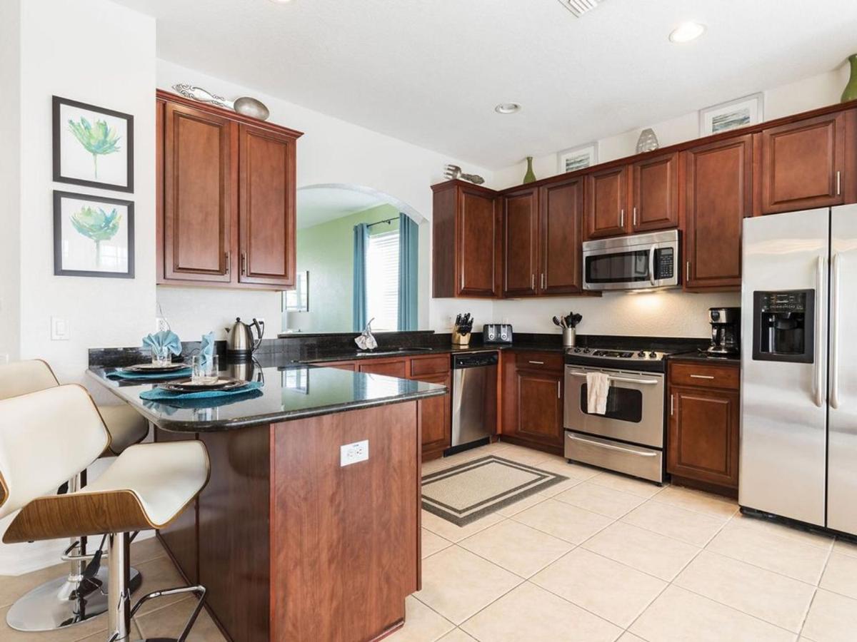 Windsor Hills 6 Bedrooms Pool Villa 2.5 miles to Disney - 2540HS - image 5