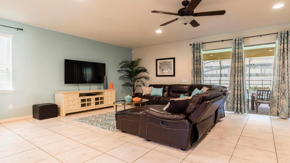 Windsor at Westside 8 Bedrooms Villa with Pool/Game room /Lake view and Steps to Clubhouse- 2133MT - image 3