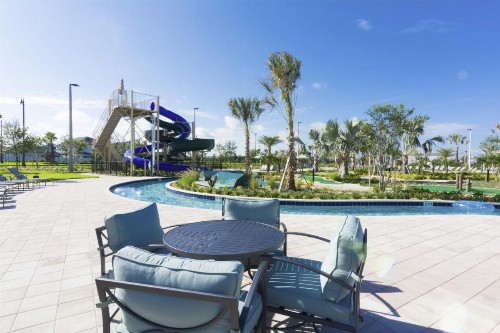 Fabulous Apartment with balcony at Storey Lake apt 103 - image 6