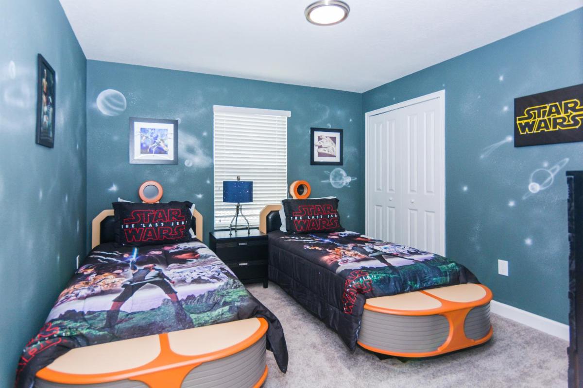 Dream Vacation Home Close to Disney SL4839 - image 7