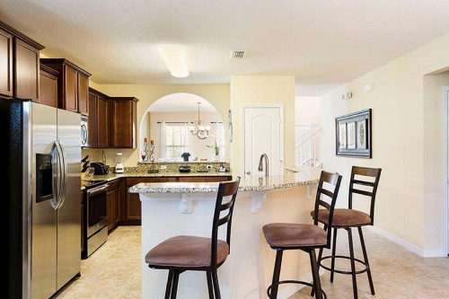 Spacious Vacation Home with Pool TW2825 - image 12