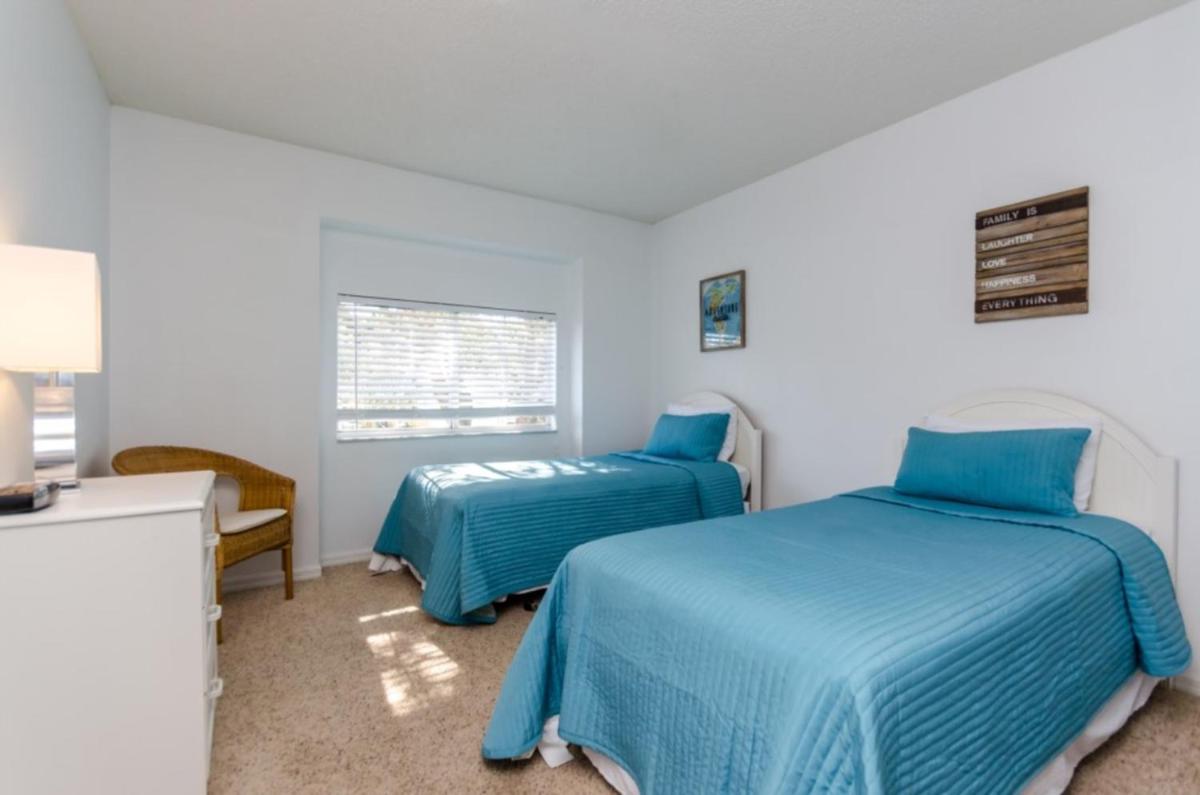 You and Your Family will Love this Villa on Emerald Island Resort Villa Orlando 1797 - image 6