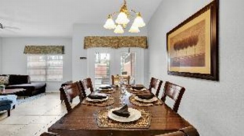 Majesty Palm Road 8975 - image 15