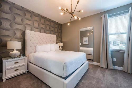 Gorgeous Home with Loft Area & Themed Rooms near Disney - 7687F - image 4