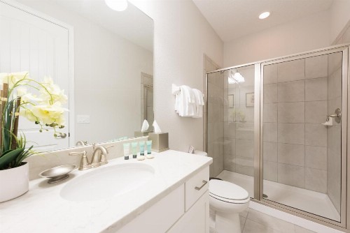 Gorgeous Home with Loft Area & Themed Rooms near Disney - 7687F - image 3