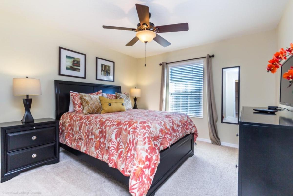 Picture Renting Your Own Luxury Home on the Exclusive Storey Lake Resort close to Disney Orlando Townhome 2718 - image 7