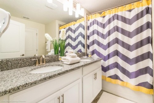 Rent Your Dream Holiday Home in One of Orlando's most Exclusive Resorts Storey Lake Resort Orlando Townhome 2676 - image 8