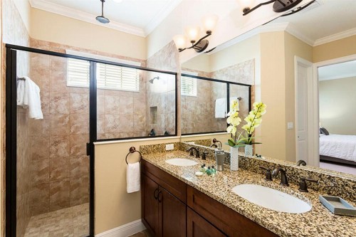 The Ultimate Guide to Renting Your Luxury 5 Bedroom Villa on Reunion Resort Orlando Villa 2790 - image 10