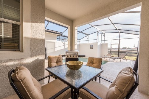 Luxury 4 bed villa for 11 guests