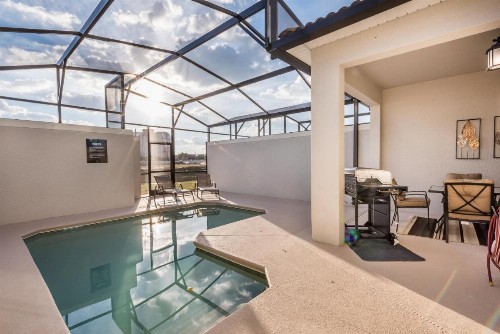 Luxury 4 bed villa for 11 guests - image 11
