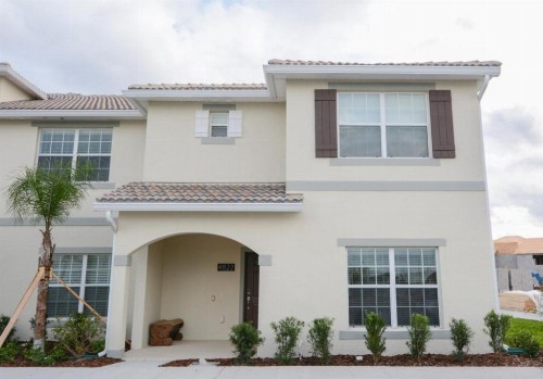 5 bedroom villa at Storey Lake - image 9